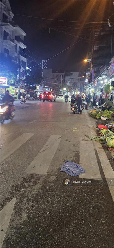 Bán 47m2 đất đô thị thị trấn đông anh  hàng xóm chợ lắp ghép