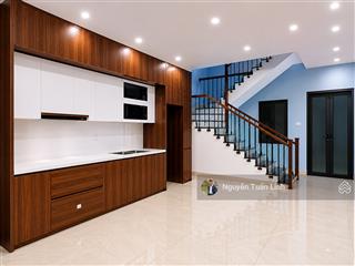 Nhà đẹp 3 tầng xây mới 58m2 mỹ nội, bắc hồng  tặng toàn bộ nội thất xịn sò  vf3 đỗ cửa