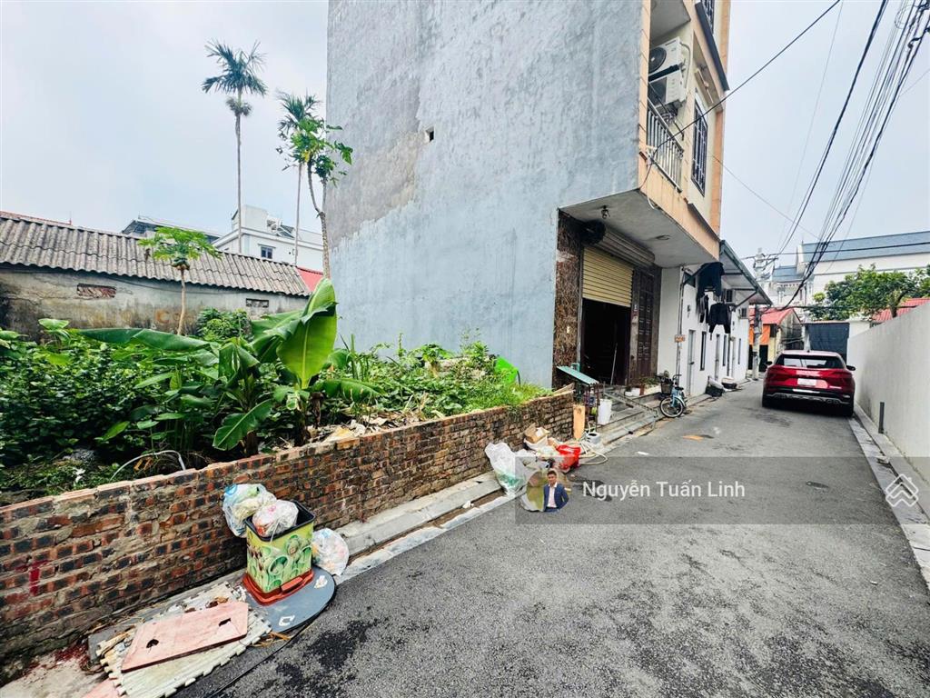 Đất vàng 56,2m2 thôn bầu, kim chung  ngõ 4m ô tô  ra vào  dân cư sầm uất