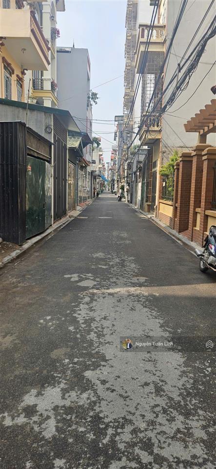 Bán nhà 2 tầng 34m2 đường cổ điển, xã hải bối, tiện ích bạt ngàn, 5 phút tới cầu thăng long