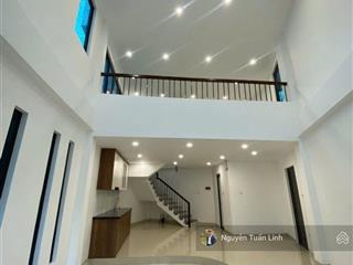 Căn 4 tầng mới kính coong 52m² ba chữ, vân nội  ô tô đỗ cửa  tặng nội thất