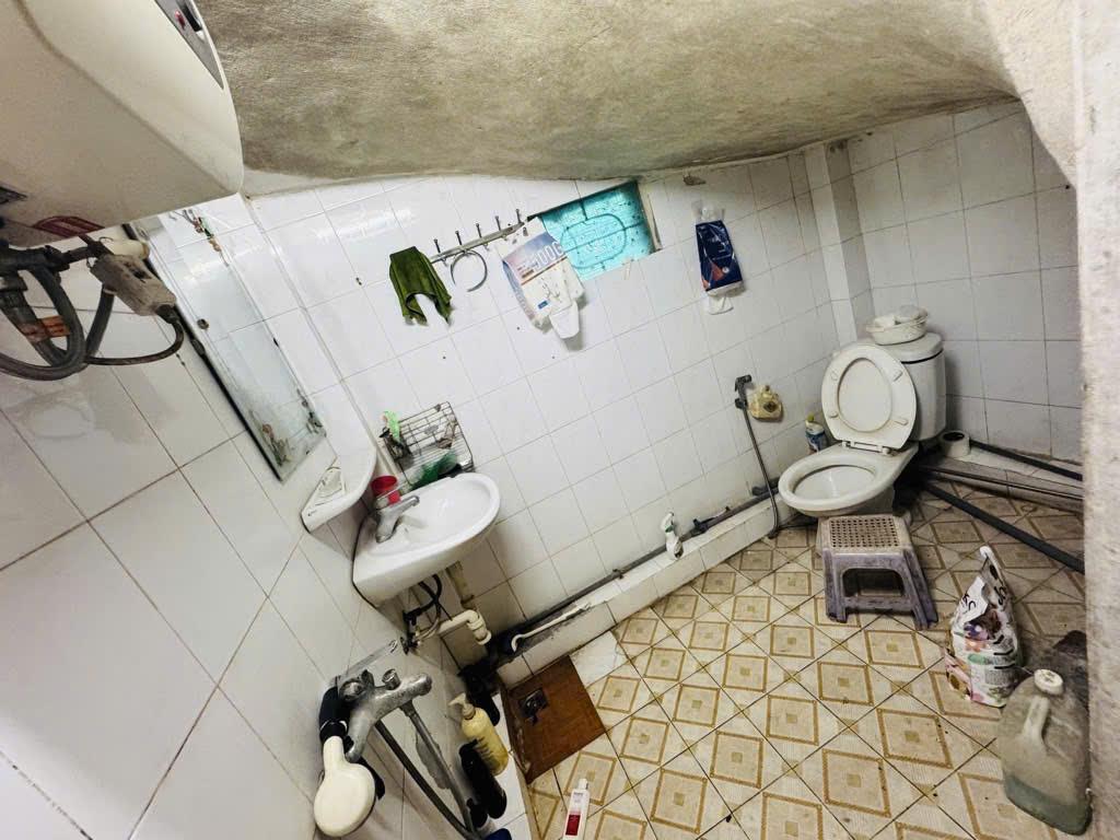 Nhà 3 tầng 62m2 tằng mi, xã nam hồng đường 5m ô tô tránh, kinh doanh  giá hời?? quy hoạch??