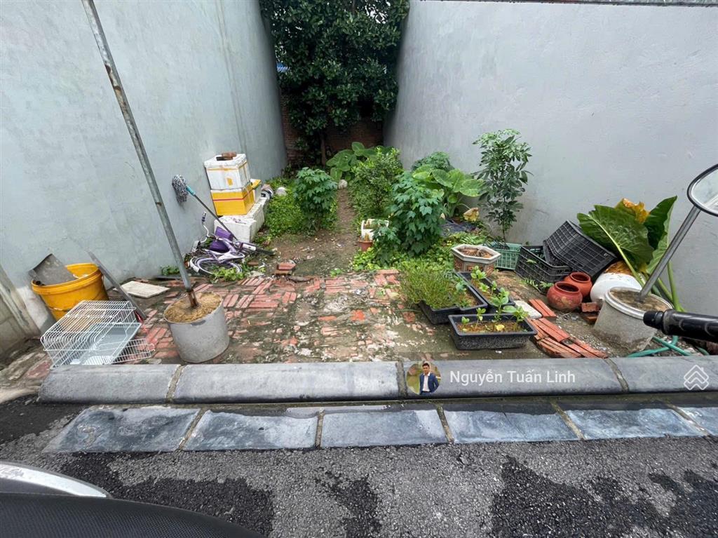 Bán 43m2 đất xóm đường, nguyên khê giá tốt, nhỏ tiền, gần thị trấn