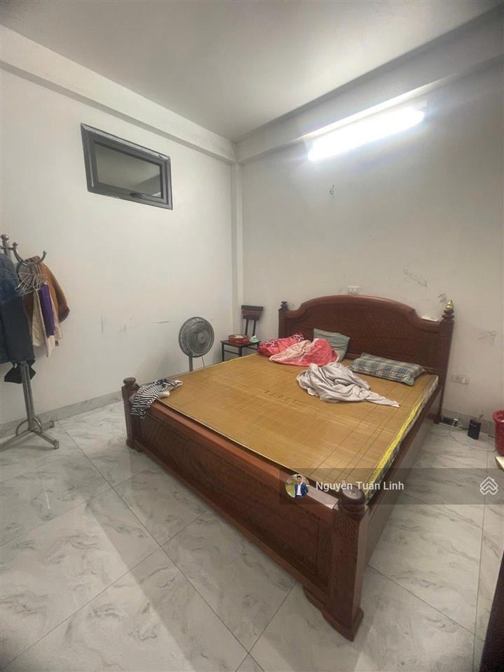 Nhà 4 tầng 55m2 thị trấn chi đông nhà mặt tiền, kinh doanh, ô tô tránh