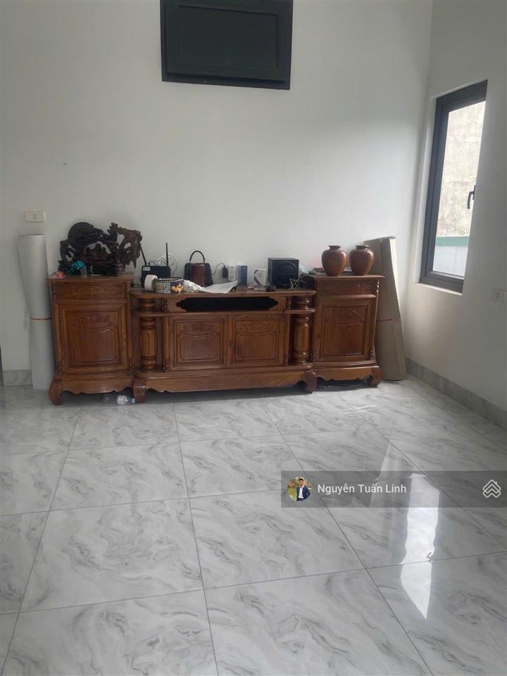 Nhà 4 tầng 55m2 thị trấn chi đông nhà mặt tiền, kinh doanh, ô tô tránh