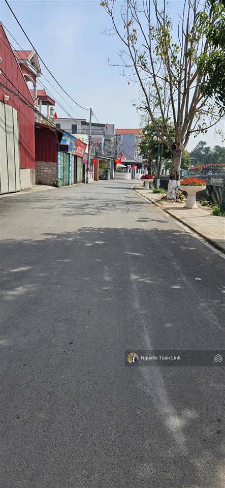 Đất đẹp vuông vắn 61m2 quan âm  ngõ thông 3m  tiện ích vô kể