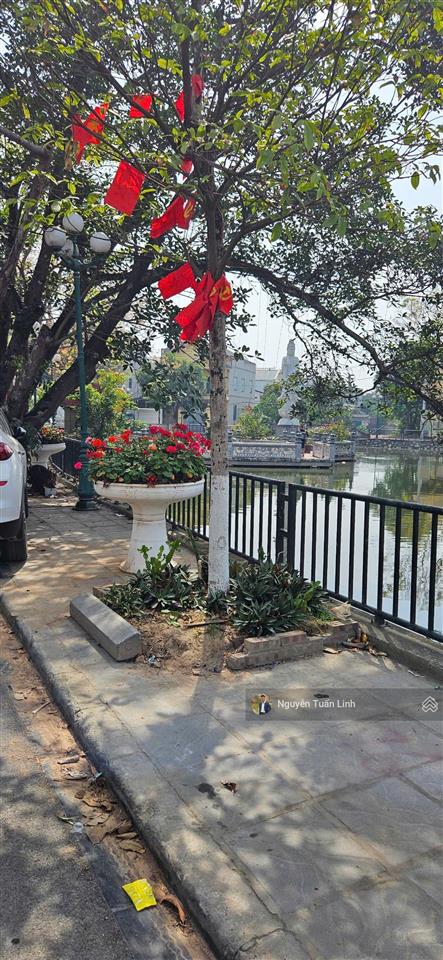 Đất đẹp vuông vắn 61m2 quan âm  ngõ thông 3m  tiện ích vô kể