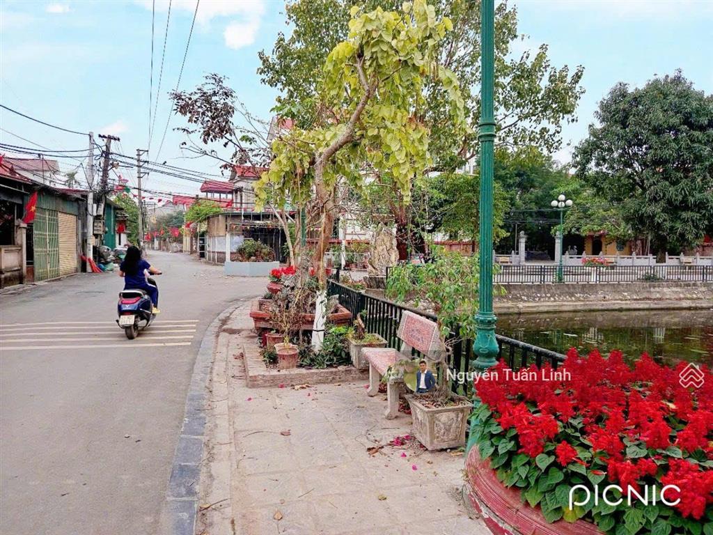 Nhà 3 tầng 50m2 quan âm, bắc hồng  gần hồ quan âm  ô tô con đỗ cửa