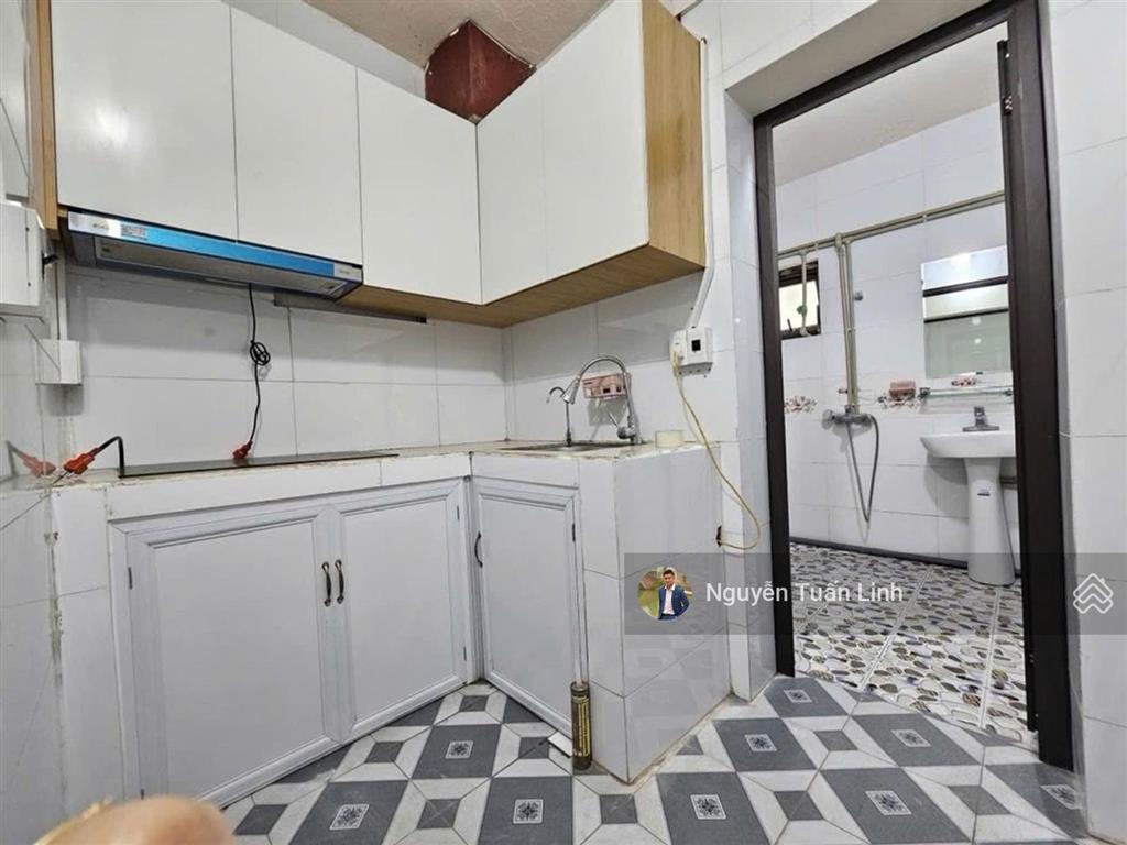 Hiếm! tập thể 45m2 (2 ngủ) tt đông anh  sát chợ, dân cư sầm uất