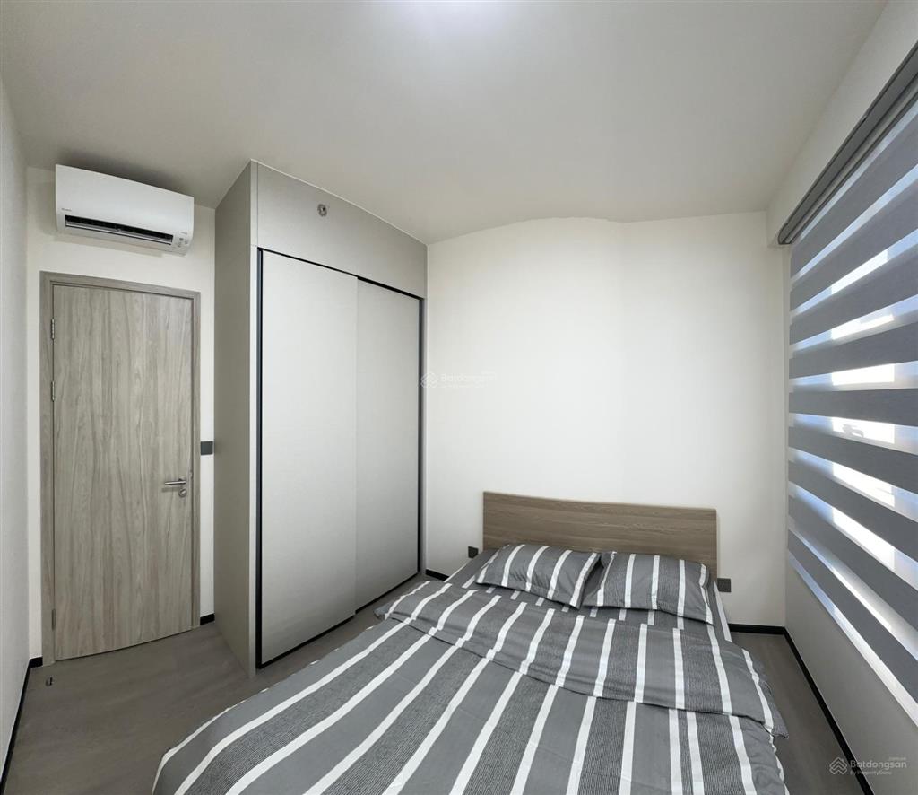 Chính chủ cho thuê căn 2pn toà s1 lumi giá 11 triệu/tháng full nội thất và đồ điện tử