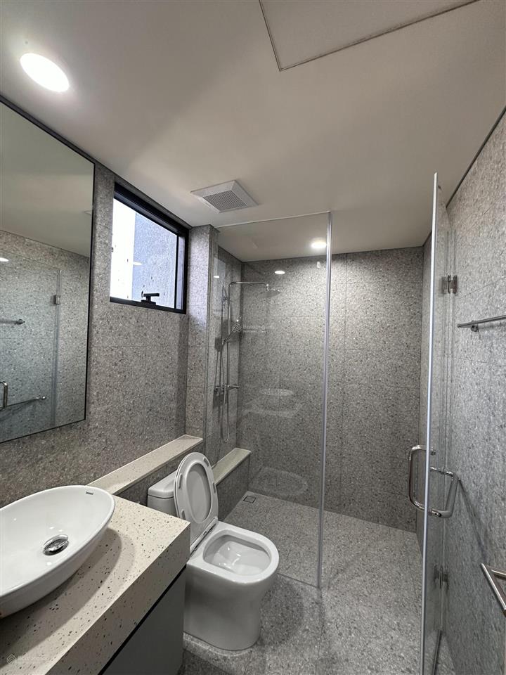 Chính chủ cho thuê căn 2pn toà s1 lumi giá 11 triệu/tháng full nội thất và đồ điện tử