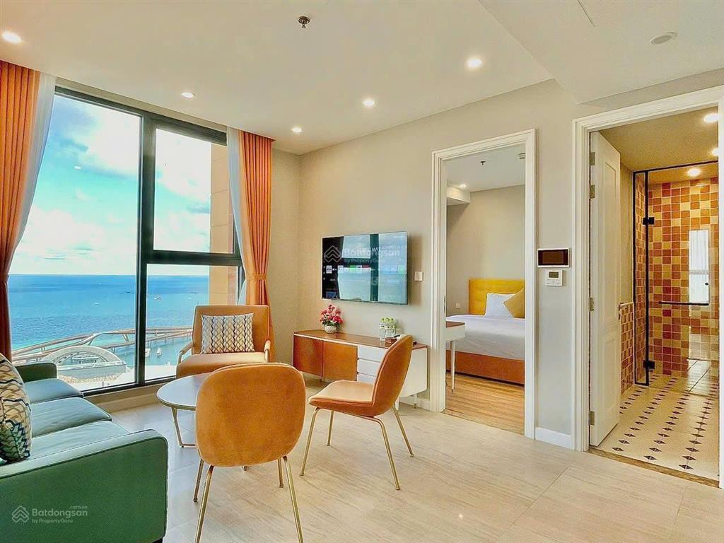 Hot! căn hộ view trực diện biển tầng cao, đẹp chỉ 3,x tỷ. cho thuê dòng tiền đều 40 triệu / tháng