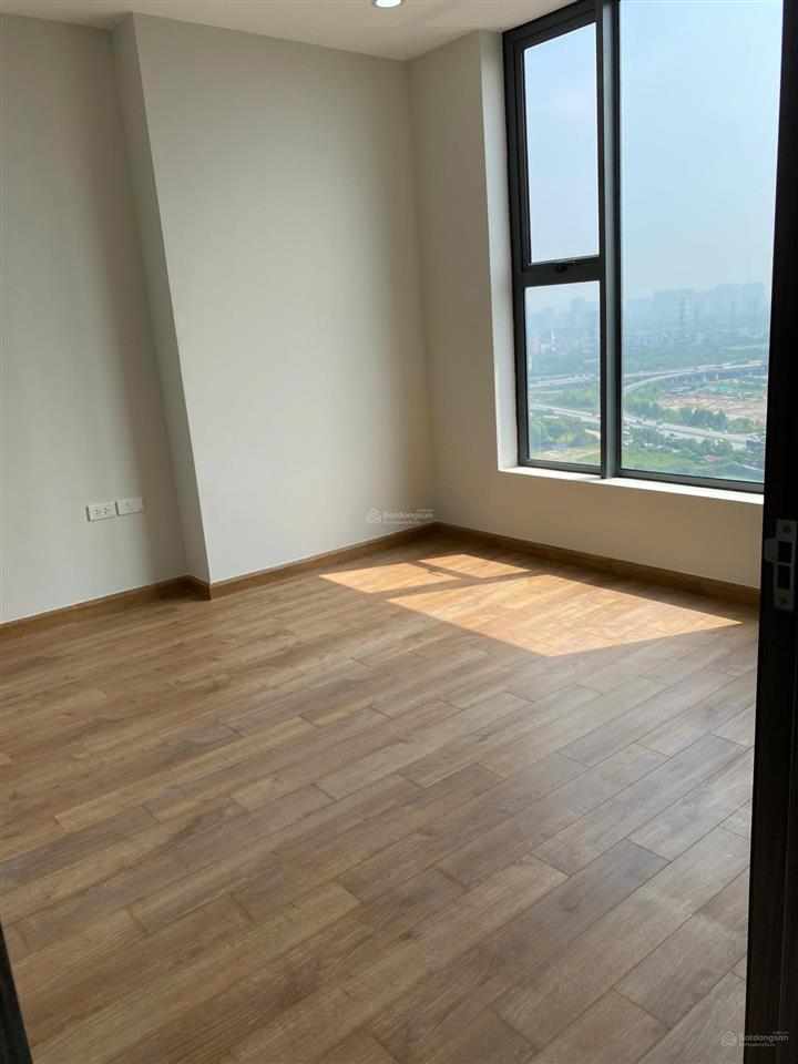 Bán cc rose town, 79 ngọc hồi, 93m2, 3pn, sở hữu lâu dài