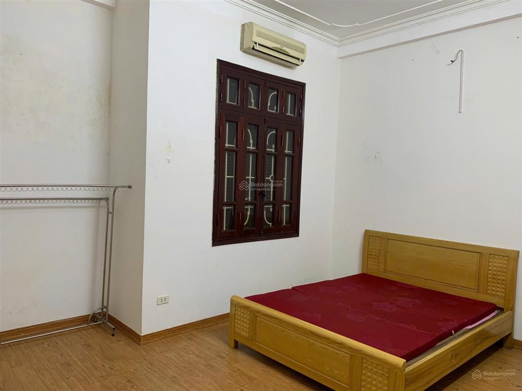 Cho thuê tầng một và hai toà nhà 5 tầng, ngõ 34 nguyên hồng, mỗi tầng 55m x 2 tầng, để ở + bán hàng