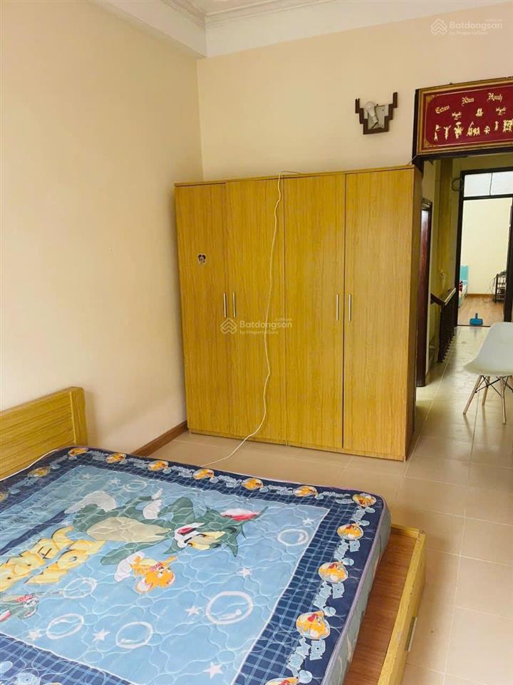 Cho thuê nhà nguyên căn 4 tầng + 1 tum tại ba đình  full nội thất  giá chỉ 12 triệu/tháng