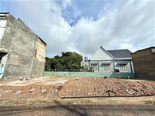 Bán nhanh lô đất siêu đẹp mặt tiền ngang 11m, trung tâm phước vĩnh an, phù hợp kinh doanh, buôn bán