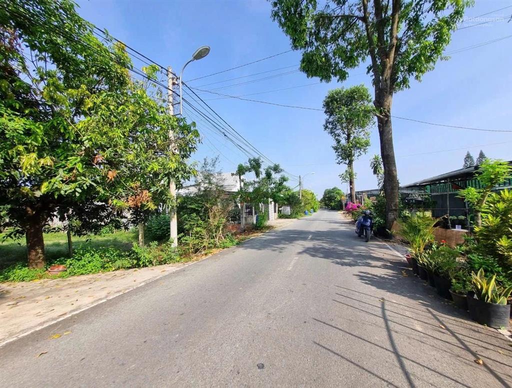Chủ sổ sẵn ở ngoài, nhờ bán lô đất 200m2 ngang 8m, vuông vức mt phạm thị thàng, khu dân cư hiện hữu