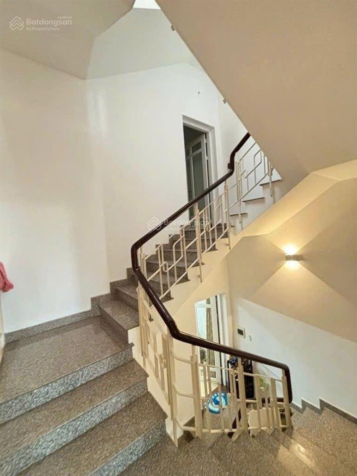 Giảm 1 tỷ đồng  từ 16 tỷ nay chỉ còn 15 tỷ  nhà mặt tiền đường số 14  ngang 5m x 21,5m  4 tầng