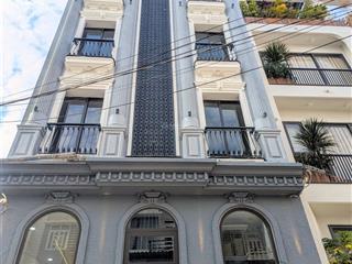 Lên sóng siêu chdv 7 tầng, có hầm  pccc đầy đủ  thang máy  22 phòng  dòng tiền 1.2 tỷ/năm