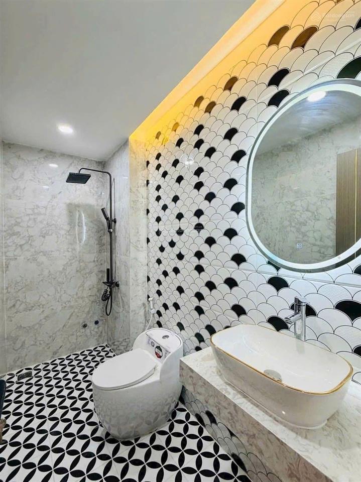 Bán căn góc 2 mặt hẻm xe hơi  thang máy  5 tầng  full nội thất  đường quang trung  hơn 7 tỷ