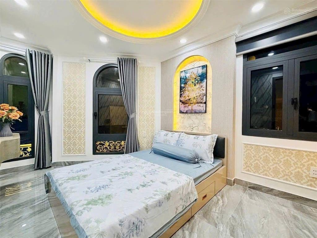 Bán căn góc 2 mặt hẻm xe hơi  thang máy  5 tầng  full nội thất  đường quang trung  hơn 7 tỷ