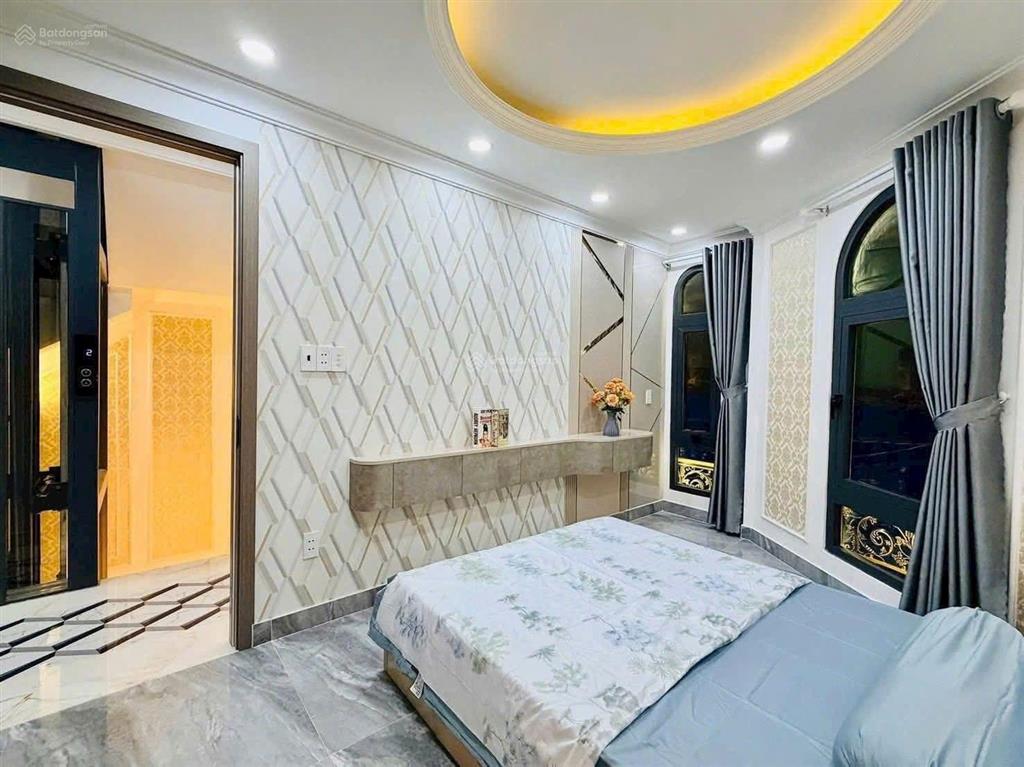 Bán căn góc 2 mặt hẻm xe hơi  thang máy  5 tầng  full nội thất  đường quang trung  hơn 7 tỷ