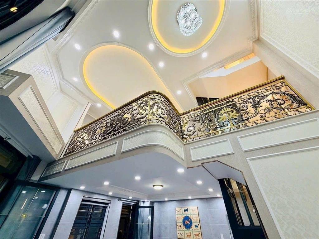 Bán căn góc 2 mặt hẻm xe hơi  thang máy  5 tầng  full nội thất  đường quang trung  hơn 7 tỷ