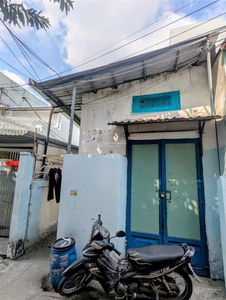 Bán lô đất dt 101m2  hẻm xe hơi  chỉ 7,2 tỷ  đường nguyễn duy cung  gần emart 2 phan huy ích
