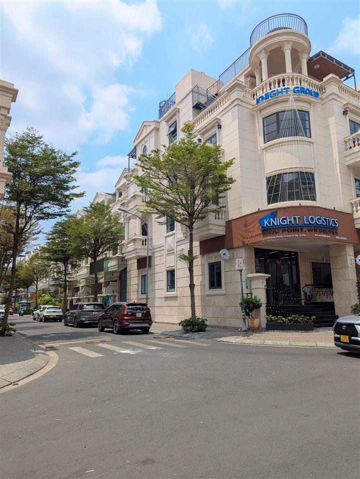 Siêu hiếm  bán căn góc 2 mặt tiền city land phường 10  phan văn trị  có hầm  4 tầng