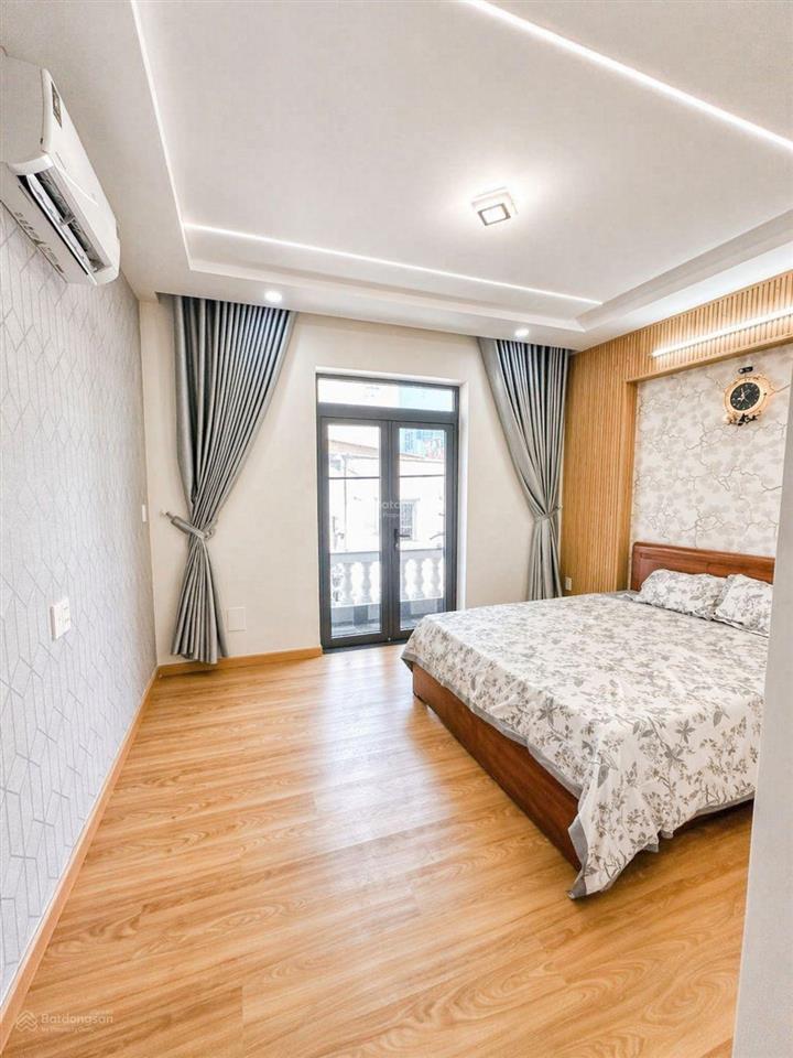 Giảm 300tr  chỉ còn 8,5 tỷ bán nhà mới full nội thất  hẻm xh  có thang máy  dt 4m x 16m  4tầng