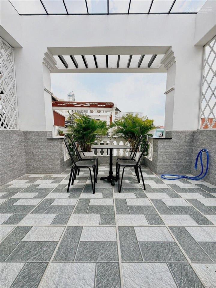 Giảm 300tr  chỉ còn 8,5 tỷ bán nhà mới full nội thất  hẻm xh  có thang máy  dt 4m x 16m  4tầng