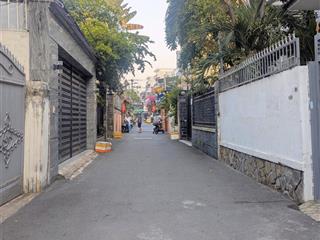 Bán lô đất tuyệt đẹp  không còn lô thứ 2 so sánh  dt 61m2  hẻm ô tô  dương quảng hàm phường 6