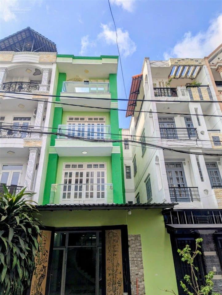 Giảm 600 triệu  chỉ còn 9,9 tỷ
nhà phố khu biệt thự làng hoa  dt 5m x 17m  4 tầng  đường 10m