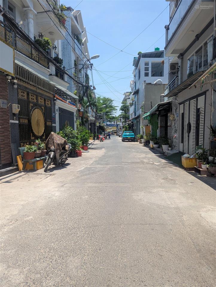 Bán nhà phố khu đồng bộ nhà lầu  hẻm xe hơi dt 4m x 15m  5 tầng  chỉ hơn 7 tỷ  phạm văn chiêu