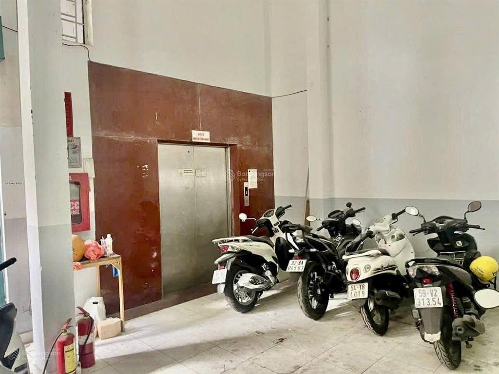 Bán nhà chdv 50 phòng  6 tầng có thang máy  hẻm xe hơi 1 xẹt  ngang rộng gần 12m dài 24m (280m2)