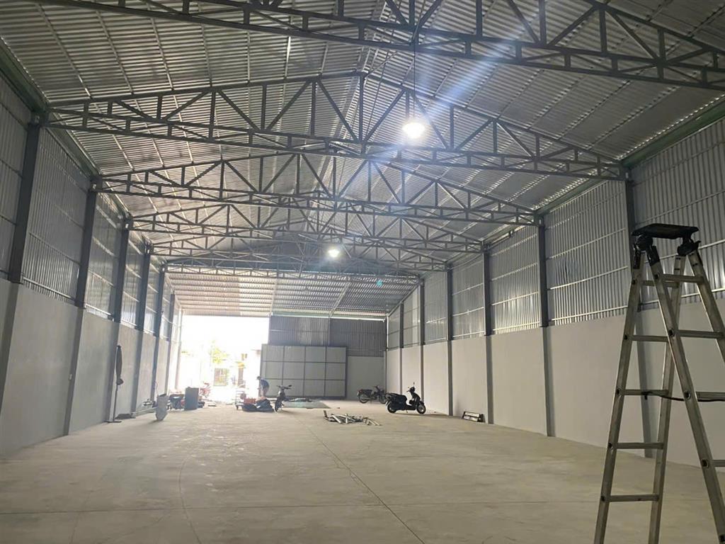 CHO THUÊ XƯỞNG XUÂN THỚI THƯỢNG – HÓC MÔN - 550M² – CHỈ 27TR/THÁNG!