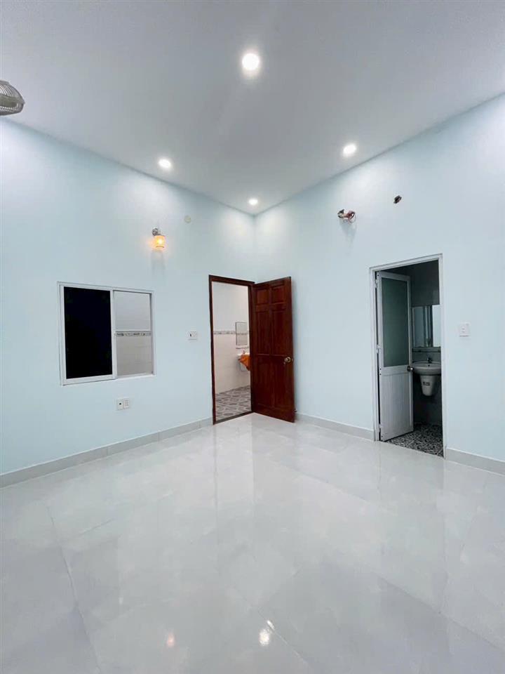 TẦM GIÁ 4.X TỶ SỞ HỮU NHÀ 92M² TẠI QUẬN 12 – QUÁ HỜI!