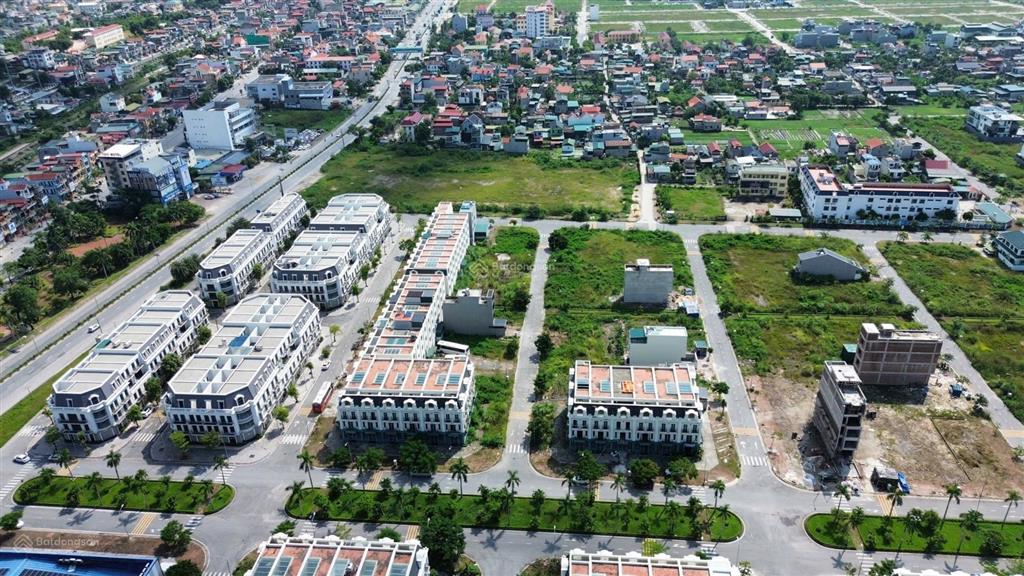Cần bán cắt lỗ lô đất siêu vip new city vincom uông bí