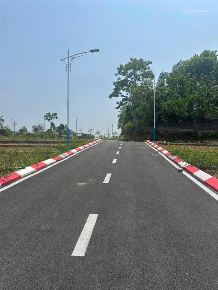 Mua đất tặng đất tại đường đôi kcn phú sơn lương sơn . giá tốt cơ hội đầu tư hiếm có!