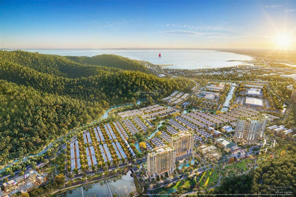 Bán biệt thự song lập 140m2 vinhomes hải vân bay. voucher 30% giá còn 7 tỷ 8 chỉ hơn 55tr/m2 sổ vv