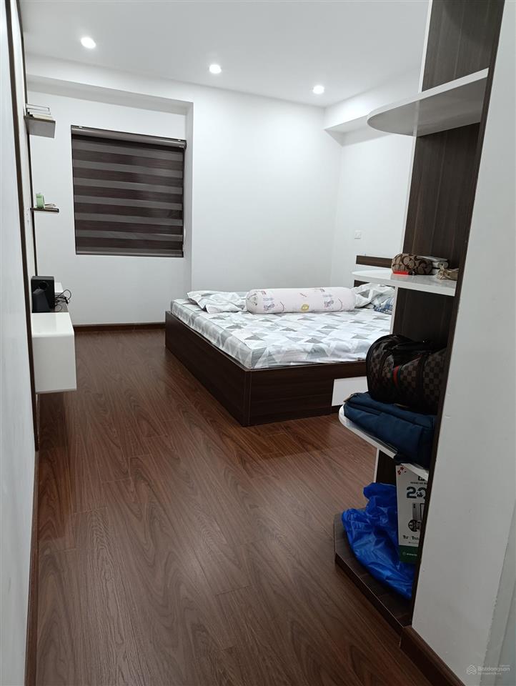 Bán căn hộ chính chủ da intracom riverside. miễn trung gian.
