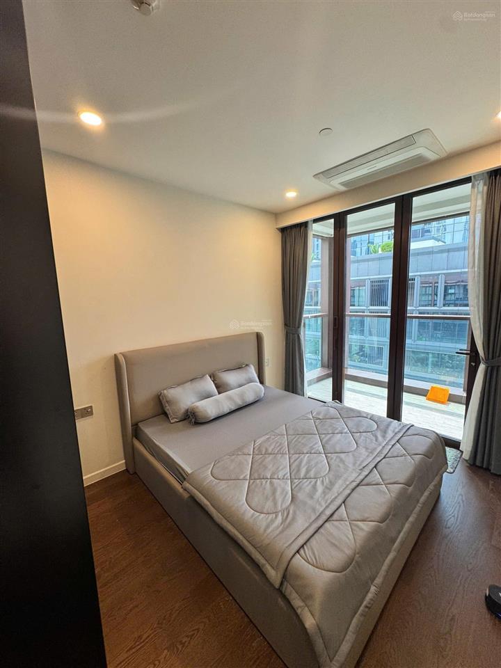 The galleria  metropole bán căn hộ 3pn sân vườn giá tốt  full nội thất  view nội khu thoáng