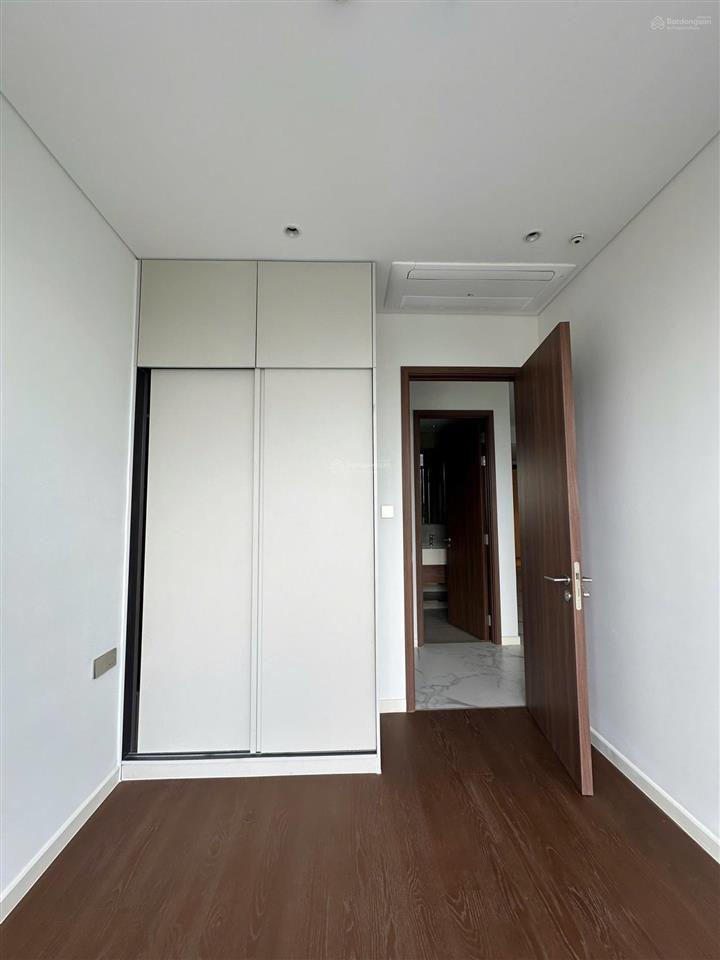 The crest  metropole bán căn hộ 2pn giá tốt 22.7 tỷ all in  ntcb  view sông, landmark 81 thoáng