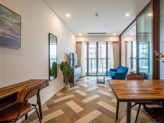 The galleria  metropole bán căn hộ 1pn giá 14.5 tỷ all in  full nội thất  view sông, nội khu