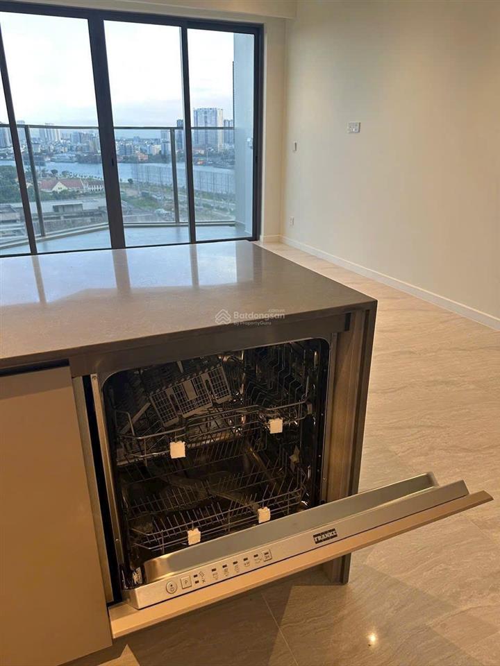 The opera  metropole bán căn hộ 2pn trục đẹp view sông, quận 1  giá 34.5 tỷ all in  ntcb