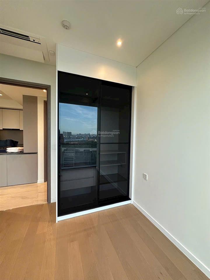 The opera  metropole bán căn hộ 2pn trục đẹp view sông, quận 1  giá 34.5 tỷ all in  ntcb