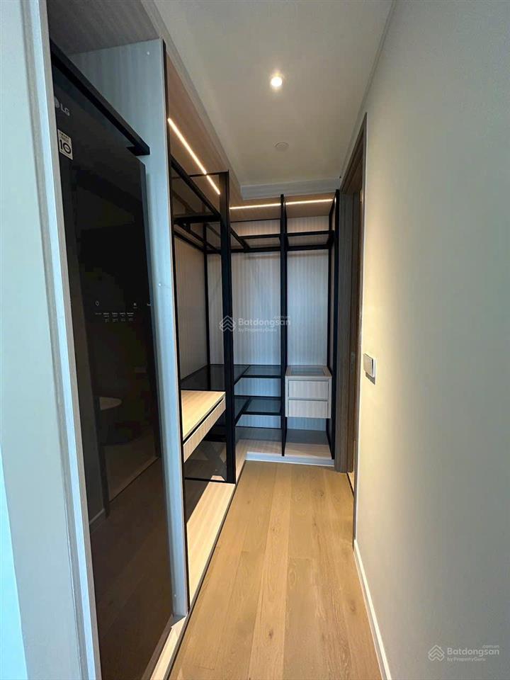 The opera  metropole bán căn hộ 2pn trục đẹp view sông, quận 1  giá 34.5 tỷ all in  ntcb