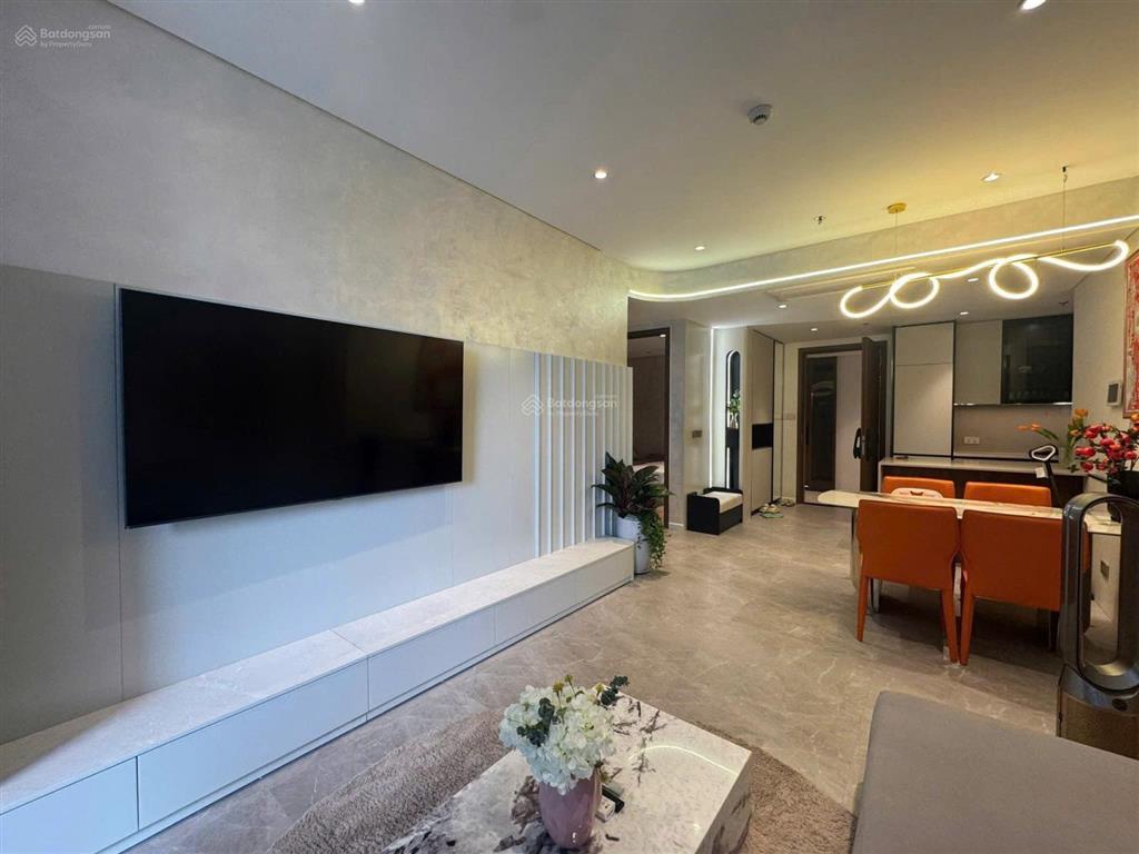 The crest  metropole bán căn hộ 2pn giá tốt 20.5 tỷ all in  full nội thất  view nội khu