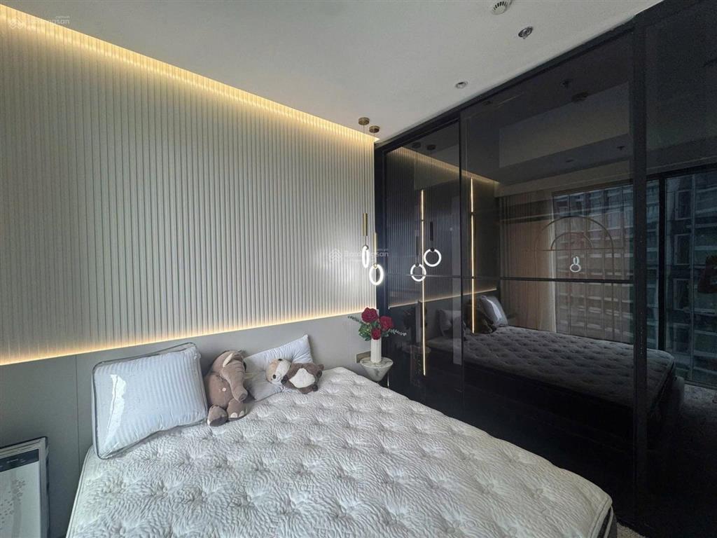 The crest  metropole bán căn hộ 2pn giá tốt 20.5 tỷ all in  full nội thất  view nội khu