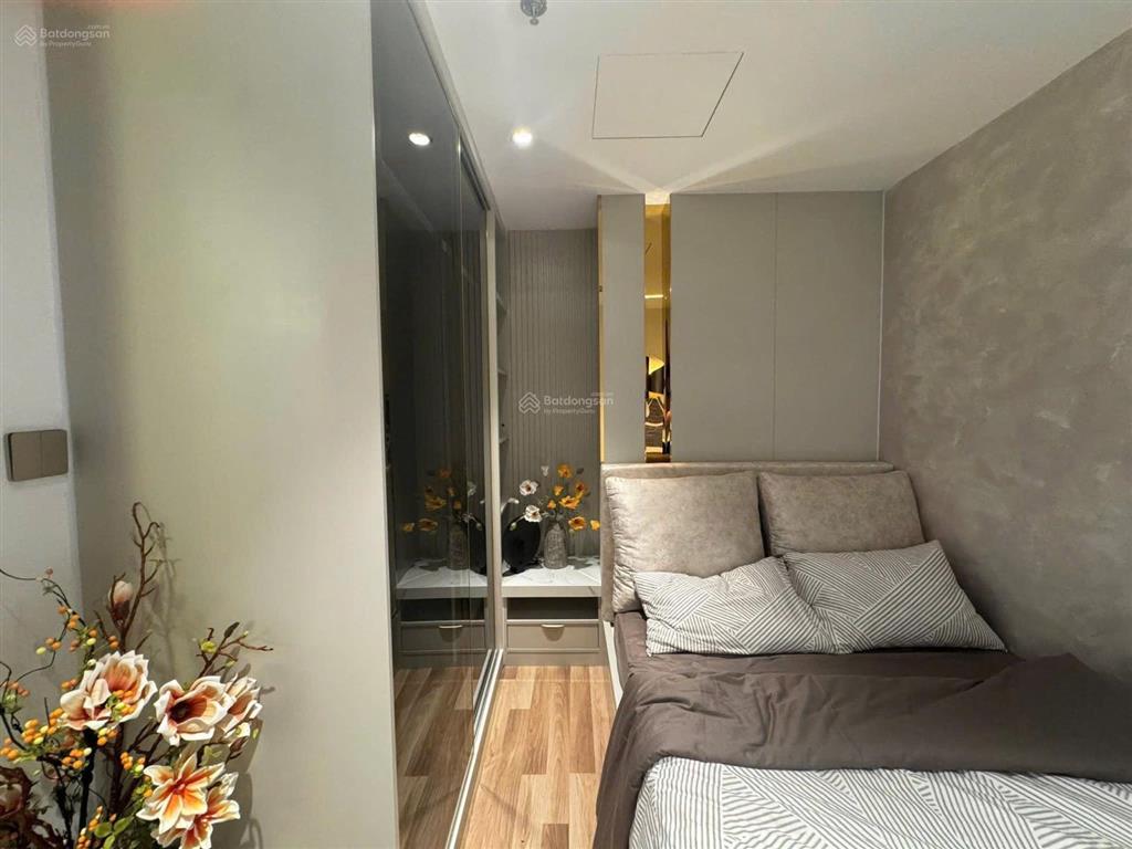 The crest  metropole bán căn hộ 2pn giá tốt 20.5 tỷ all in  full nội thất  view nội khu